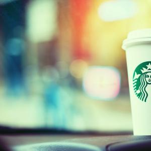Kaviarne Starbucks – príbeh úspechu Príbeh Starbucks